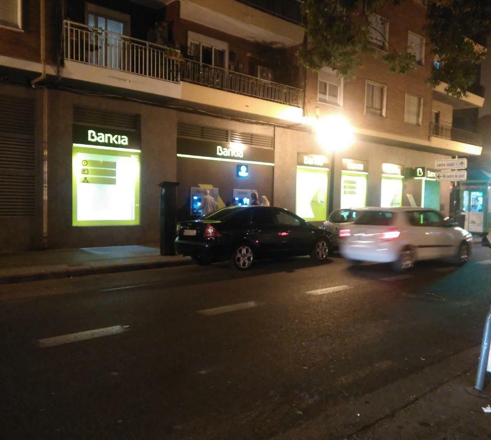 Apartamento Ciudad De Las Ciencias 2 Valência Exterior foto